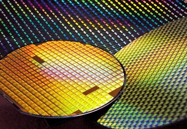 数控衰减器芯片是什么材质做的？