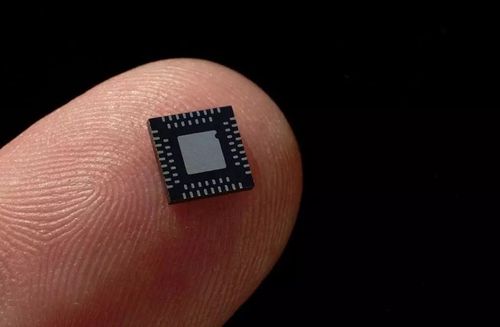 高精度运算放大器设计容易么?